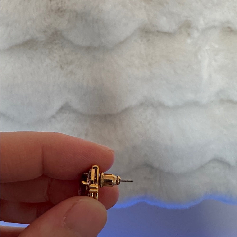 Swiss  Gold and Purple Earrings amethyst and crystals   Gold plated . Never warn - Picture 6 of 6